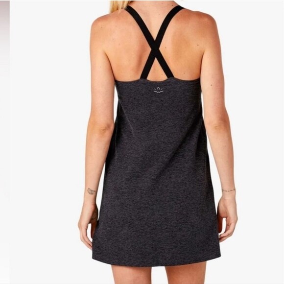 Beyond Yoga Spacedye Athletic Workout Dress With Shorts Attached Size Large - Picture 4 of 9